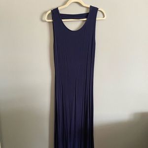 Backless Maxi Dress